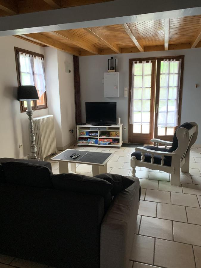 Villa Bergerie rénovée au coeur des Pyrénées Campan Exterior foto